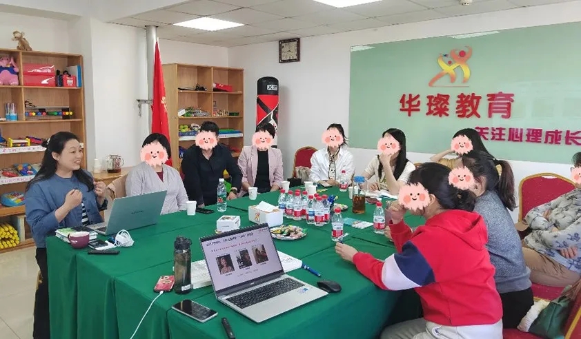 父母6.webp.jpg